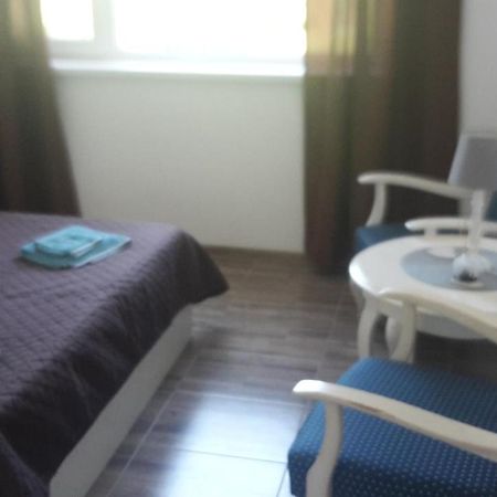 Apartament Mandree コスティネシュティ エクステリア 写真